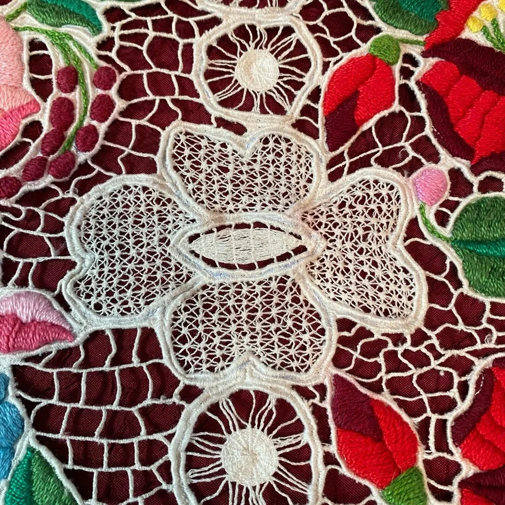 RARE FIND! Elaborately embroidered Kalocsa, Hungary Vintage Table Set